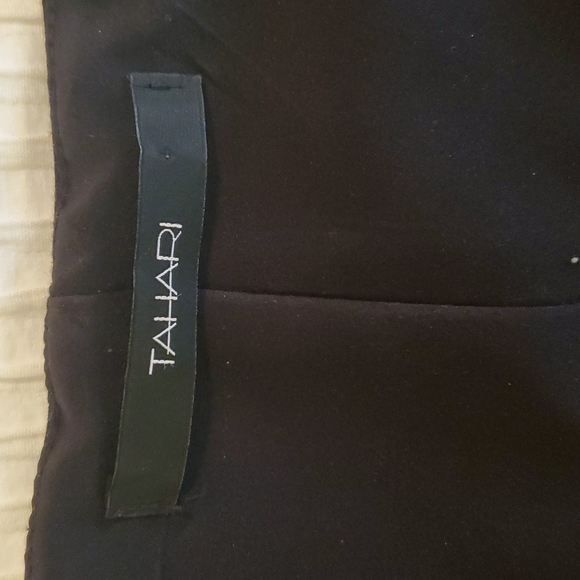 TAHARI DRESS, size 10, black, sleeveless, front zipper, good. - Picture 6 of 8